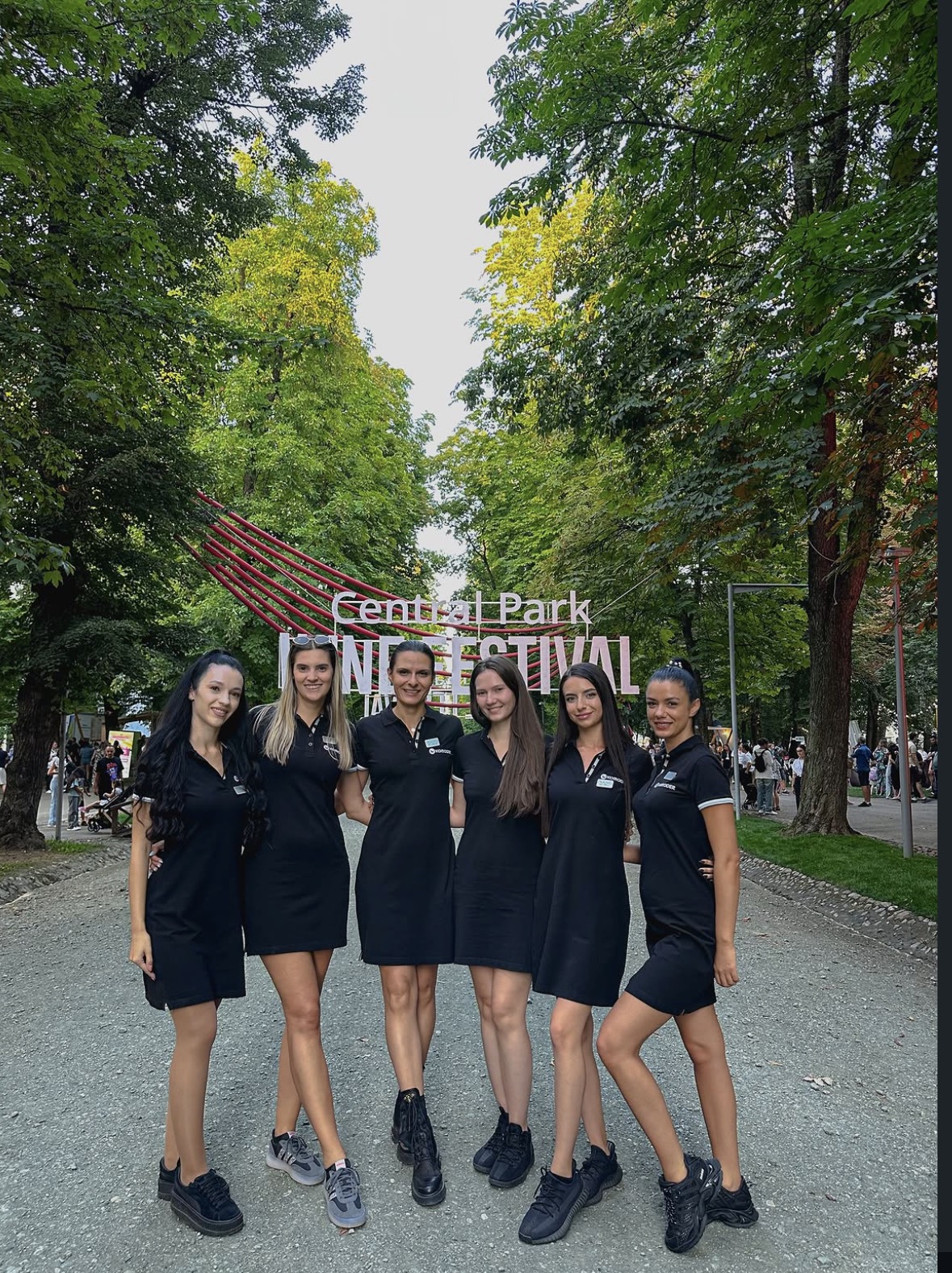 Echipa NUUVA la festival